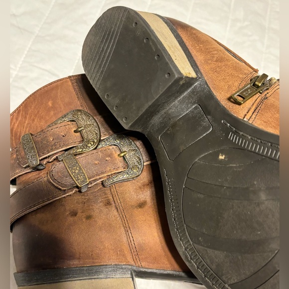 WOMENS STERLING RIVER CASUAL BROWN SHORT BOOTS SIZE 7 Zipper and buckle EUC - Picture 10 of 16